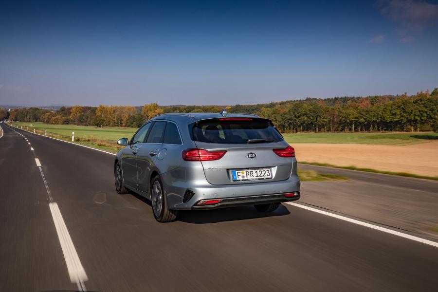  Kia Ceed Sportswagon 2018 года  (WW) (фото 24 из 47)